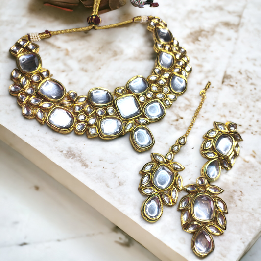 Kundan Necklace Set